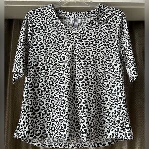 NWT Myra Bag Leopard Print 2 piece Women's pajama Top & bottom size M